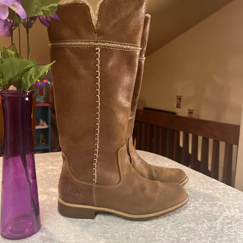 Brown Timberland tall winter Sherling lining boots